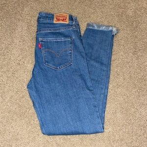 Levi 721 High Rise Skinny Raw Ankle Hem